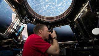 How to take photographs from orbit, according to an actual astronaut